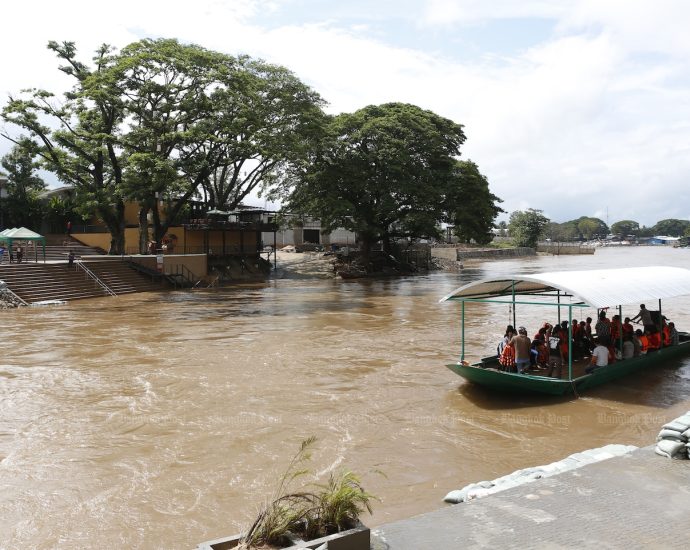 Thailand sends cholera medicine to Myanmar