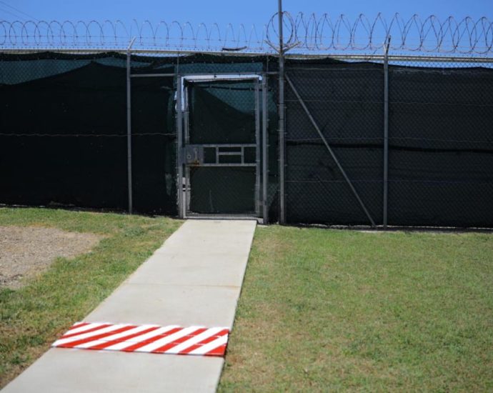 US repatriates two Guantanamo Bay detainees to Malaysia