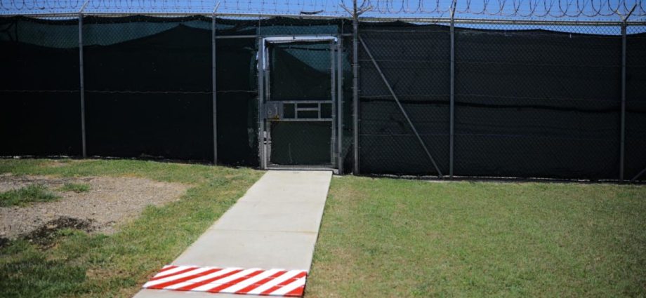 US repatriates two Guantanamo Bay detainees to Malaysia