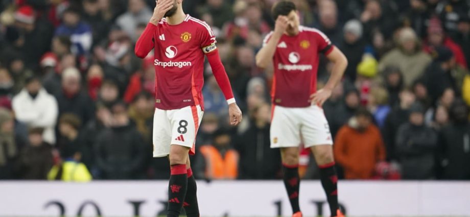 ‘A bit of dread’ watching Manchester United now, but fans in Singapore sticking with team