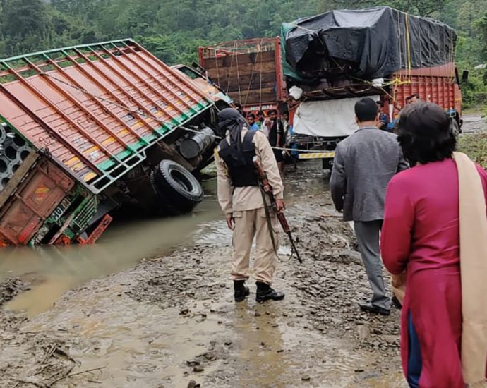 Indian miners trapped inside flooded coal mine