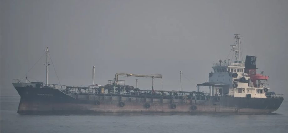 Tanker sinks in Singapore waters off Pedra Branca, all crew members rescued