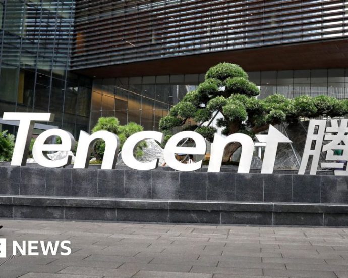 US says technology giant Tencent works with Chinese military