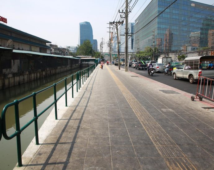 Bangkok administration renovates Klong Toey Market