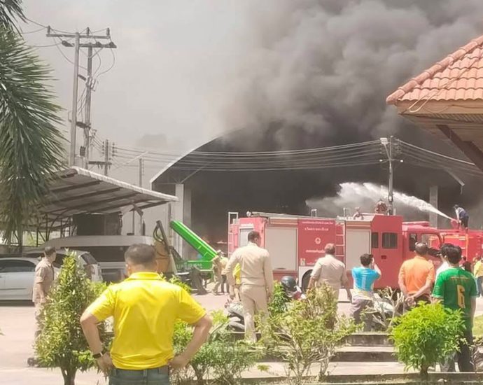 Bomb explodes at garbage truck depot in Narathiwat