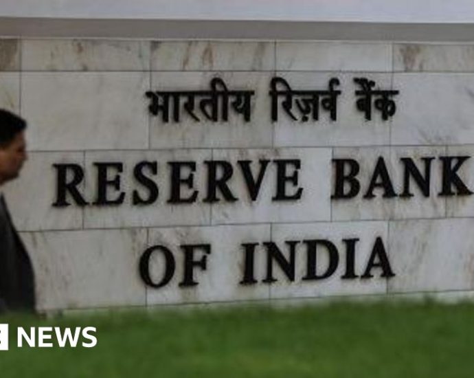 RBI: India’s central bank slashes rates after five years