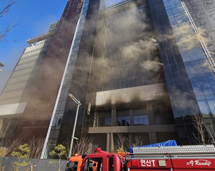 Six dead in Banyan Tree Hotel construction site fire in Busan