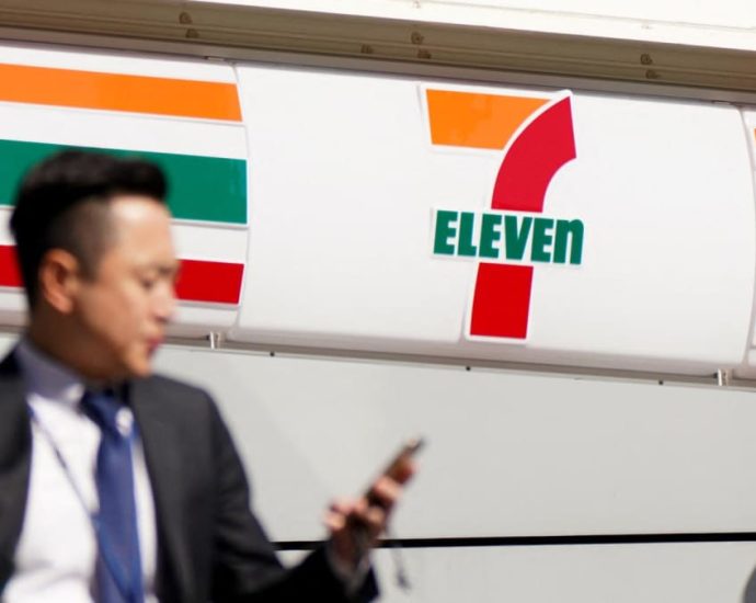 7-Eleven shares plunge on reported plan to reject takeover