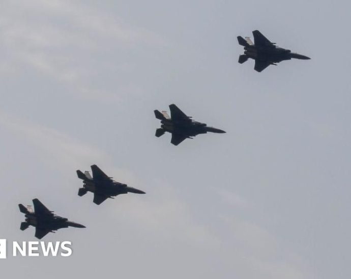 Seven injured after South Korea fighter jet accidentally drops bombs