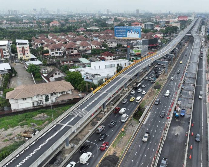 Canal bridge road opens early