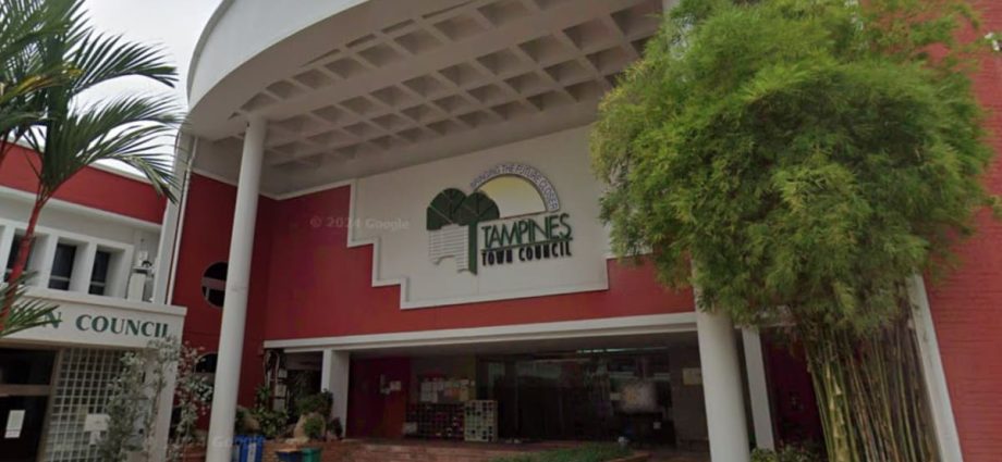 Company director jailed for cheating Tampines Town Council into paying S0,000 extra for pumps