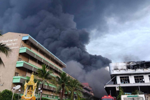 Evacuation ordered around Bangkok’s burning furniture plant