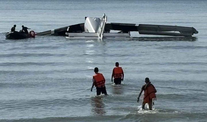 Foreign experts join crash probe