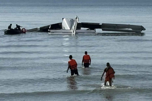 Foreign experts join police aircraft crash probe