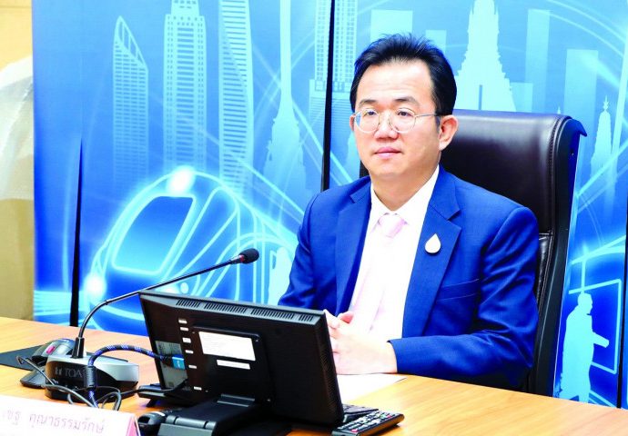 Govt eyes one-price electric train rides