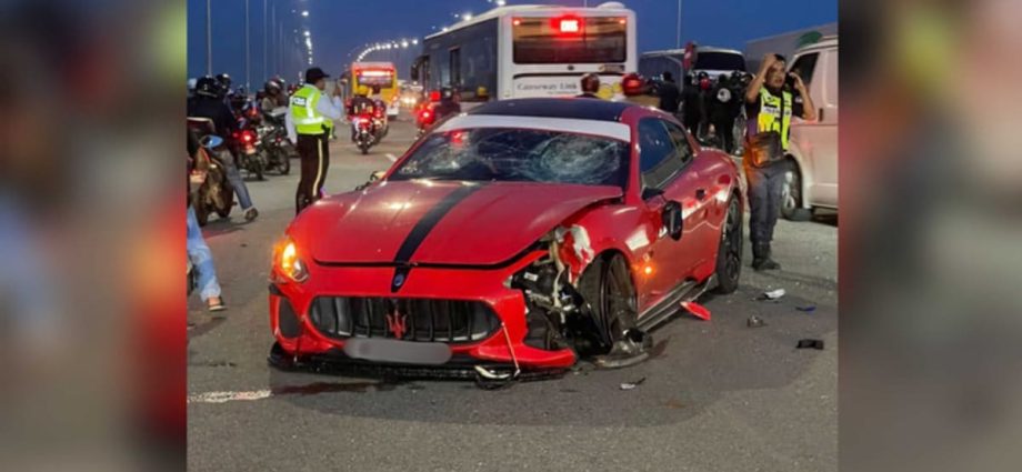 Johor police probing Singapore-registered Maserati driver, 27, for fatal accident at Second Link: Report