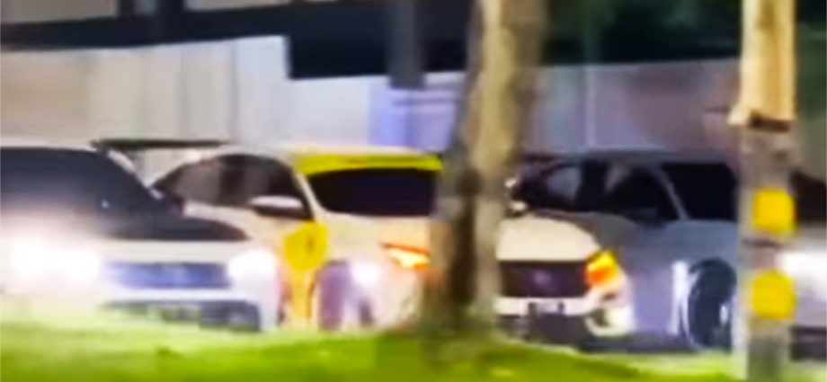 Malaysian car racers rattle Hat Yai