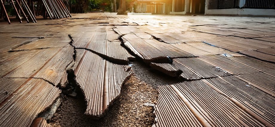 Nan hit by tremors in early hours