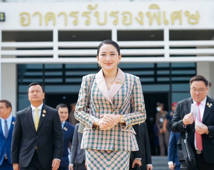 PM says third phase of handout not scrapped