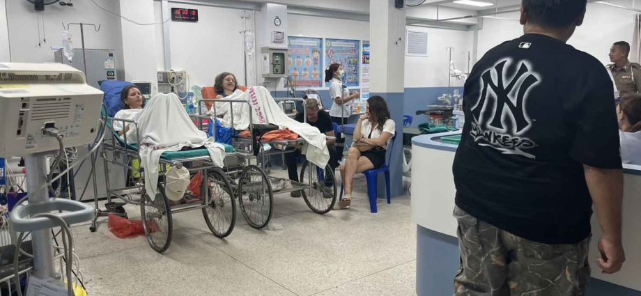 Russian tourists rushed to hospital after eating wild fruit