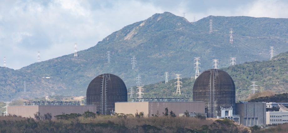 Taiwan proposes to revive nuclear power plants