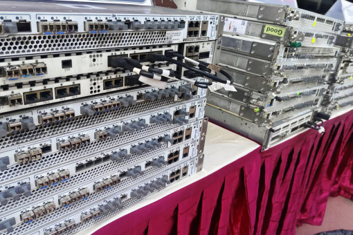 Telecom gear thieves cause signal disruptions