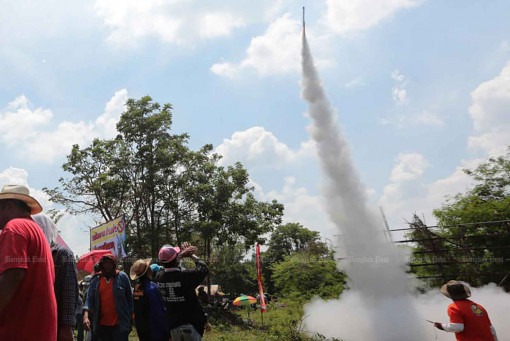 Thai govt enforces rocket laws near airports