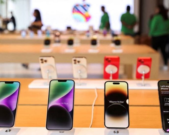 Trump says he urged Apple to manufacture in US not India