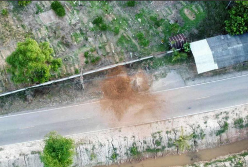 Yala blast injures two army engineers