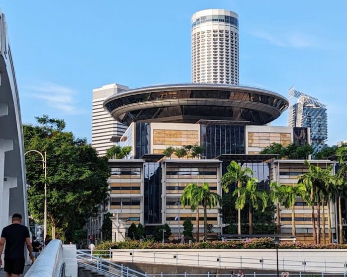 Man who allegedly posed as police officer and raped maid goes on trial Man who allegedly posed as police officer and raped maid goes on trial